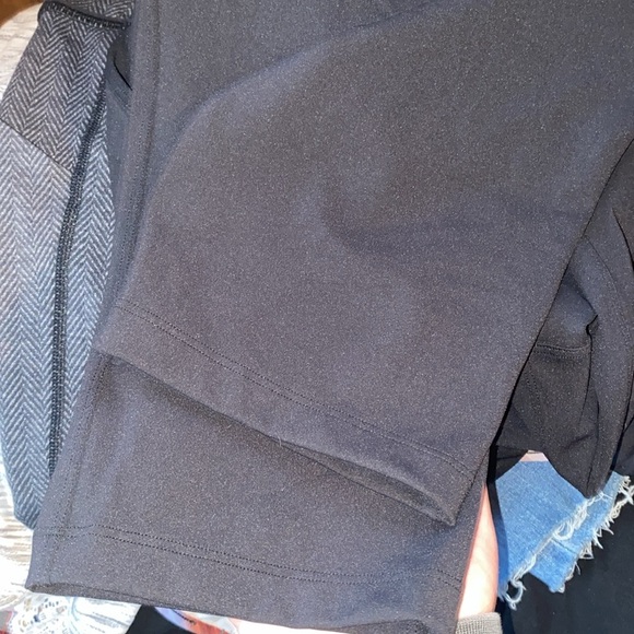 Lululemon joggers - Picture 6 of 6